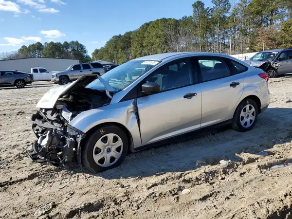 1FADP3E27HL270061 2017 FORD FOCUS - Image 1