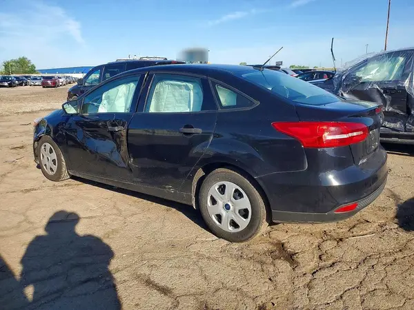 1FADP3E27HL270528 2017 FORD FOCUS - Image 2