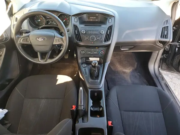 1FADP3E27HL270528 2017 FORD FOCUS - Image 8
