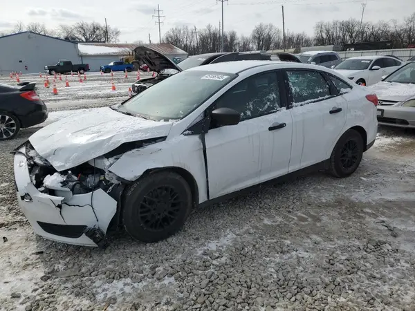 1FADP3E27HL275907 2017 FORD FOCUS - Image 1