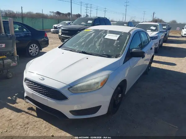 1FADP3E27HL283862 2017 FORD FOCUS - Image 2