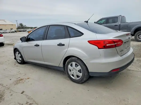 1FADP3E27HL295493 2017 FORD FOCUS - Image 2