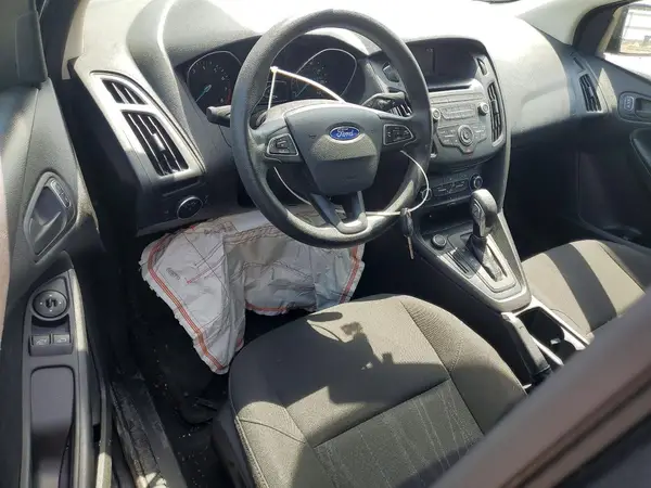 1FADP3E27HL325558 2017 FORD FOCUS - Image 8