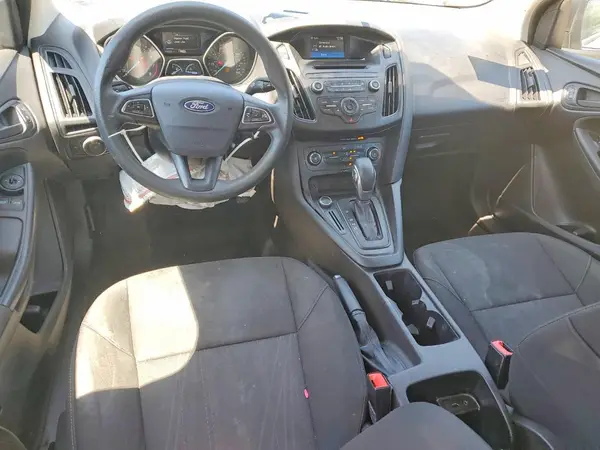 1FADP3E27HL332073 2017 FORD FOCUS - Image 8