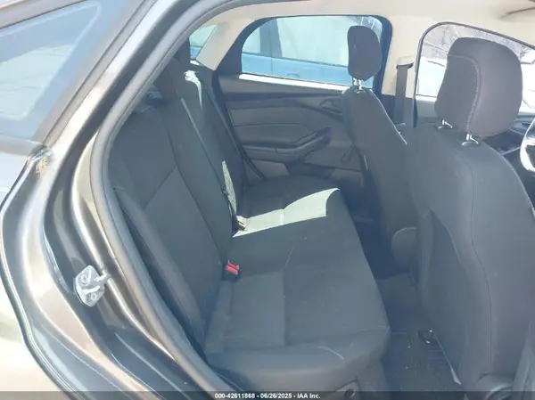 1FADP3E27HL348287 2017 FORD FOCUS - Image 8
