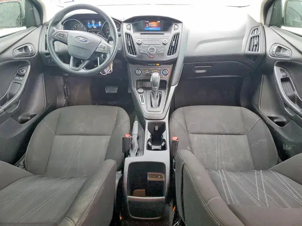 1FADP3E27HL348340 2017 FORD FOCUS - Image 8