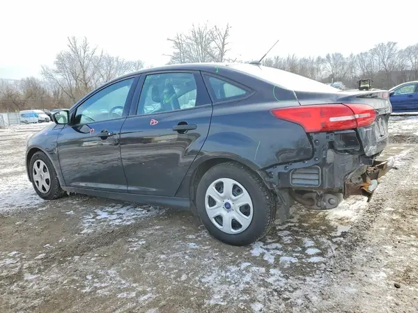 1FADP3E27JL202901 2018 FORD FOCUS - Image 2