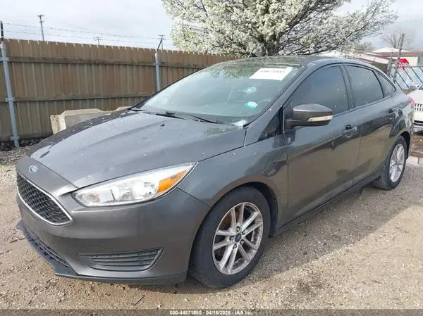 1FADP3E27JL204762 2018 FORD FOCUS - Image 2
