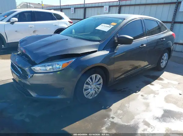 1FADP3E27JL222839 2018 FORD FOCUS - Image 2