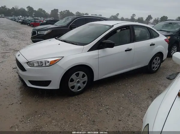 1FADP3E27JL230083 2018 FORD FOCUS - Image 2
