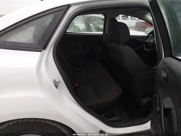 1FADP3E27JL230083 2018 FORD FOCUS - Image 8