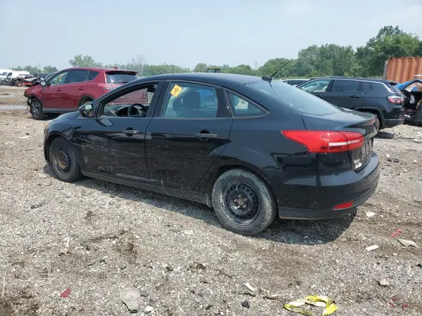1FADP3E27JL239320 2018 FORD FOCUS - Image 2