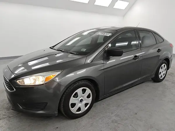 1FADP3E27JL246882 2018 FORD FOCUS - Image 1