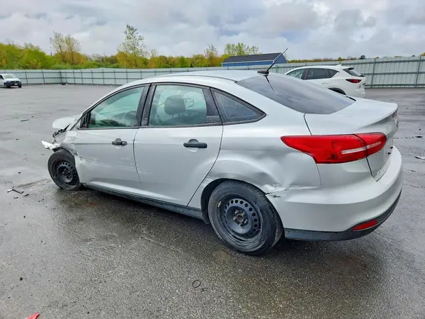1FADP3E27JL254352 2018 FORD FOCUS - Image 2