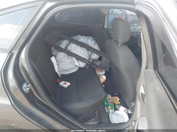 1FADP3E27JL302755 2018 FORD FOCUS - Image 8