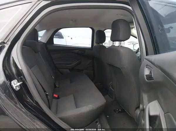 1FADP3E27JL302867 2018 FORD FOCUS - Image 8