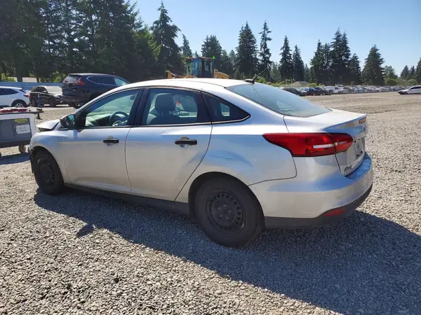 1FADP3E27JL304800 2018 FORD FOCUS - Image 2