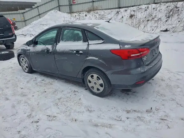 1FADP3E27JL321273 2018 FORD FOCUS - Image 2