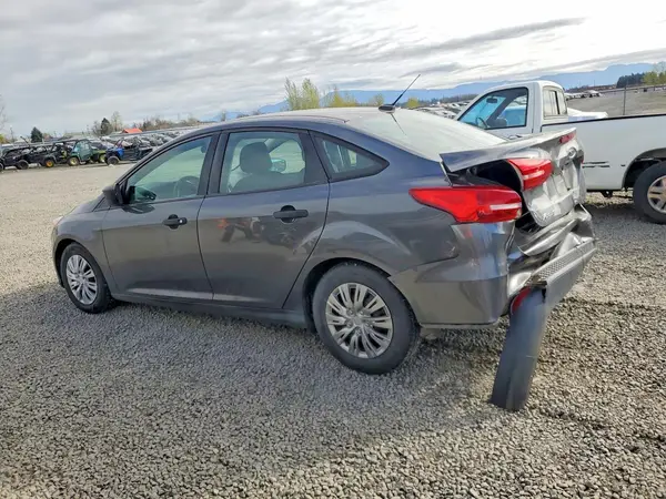 1FADP3E27JL323251 2018 FORD FOCUS - Image 2