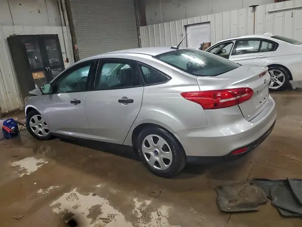 1FADP3E28GL201667 2016 FORD FOCUS - Image 2