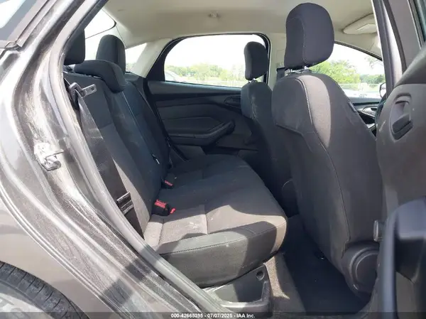 1FADP3E28GL208814 2016 FORD FOCUS - Image 8