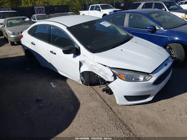 1FADP3E28GL228643 2016 FORD FOCUS - Image 1