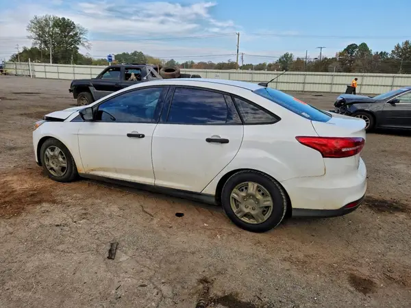 1FADP3E28GL256894 2016 FORD FOCUS - Image 2