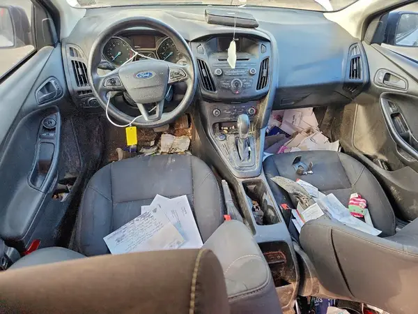 1FADP3E28GL256894 2016 FORD FOCUS - Image 8