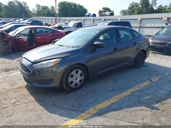 1FADP3E28GL376128 2016 FORD FOCUS - Image 2