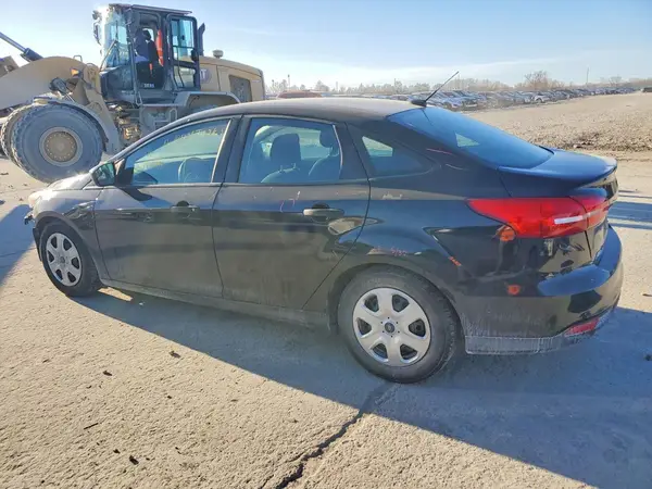 1FADP3E28GL377702 2016 FORD FOCUS - Image 2