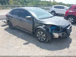1FADP3E28GL401092 2016 FORD FOCUS