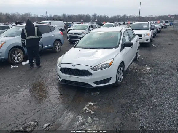 1FADP3E28HL208944 2017 FORD FOCUS - Image 2