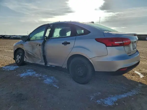1FADP3E28HL235545 2017 FORD FOCUS - Image 2