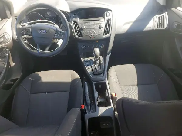 1FADP3E28HL256671 2017 FORD FOCUS - Image 8