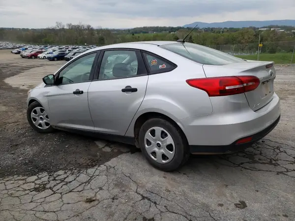 1FADP3E28HL275432 2017 FORD FOCUS - Image 2