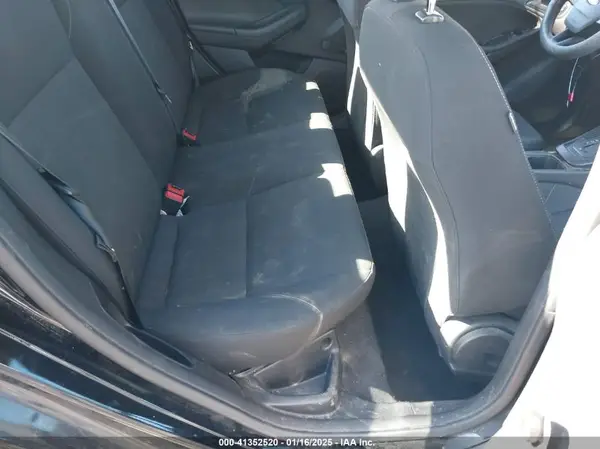 1FADP3E28HL301849 2017 FORD FOCUS - Image 8