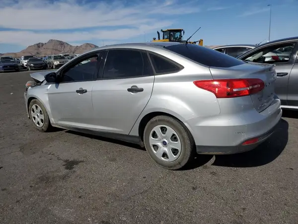 1FADP3E28HL327237 2017 FORD FOCUS - Image 2