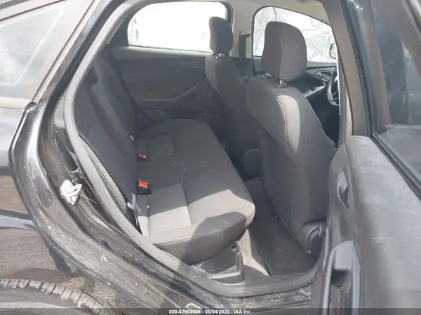1FADP3E28HL328212 2017 FORD FOCUS - Image 8