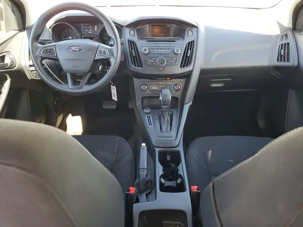 1FADP3E28HL329375 2017 FORD FOCUS - Image 8