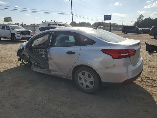 1FADP3E28HL336441 2017 FORD FOCUS - Image 2