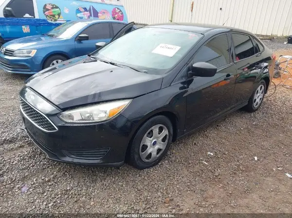 1FADP3E28HL338481 2017 FORD FOCUS - Image 2