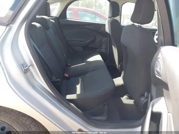1FADP3E28JL209534 2018 FORD FOCUS - Image 8