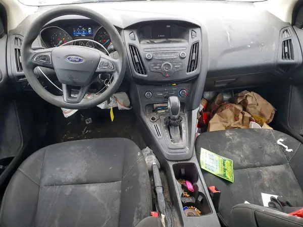 1FADP3E28JL265442 2018 FORD FOCUS - Image 8