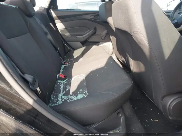 1FADP3E28JL284878 2018 FORD FOCUS - Image 8