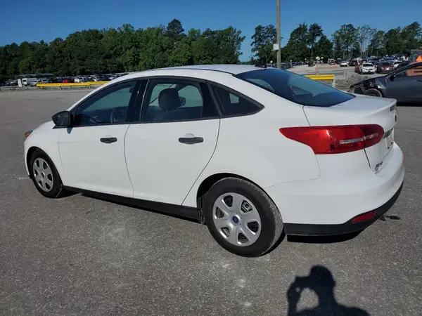 1FADP3E28JL300173 2018 FORD FOCUS - Image 2