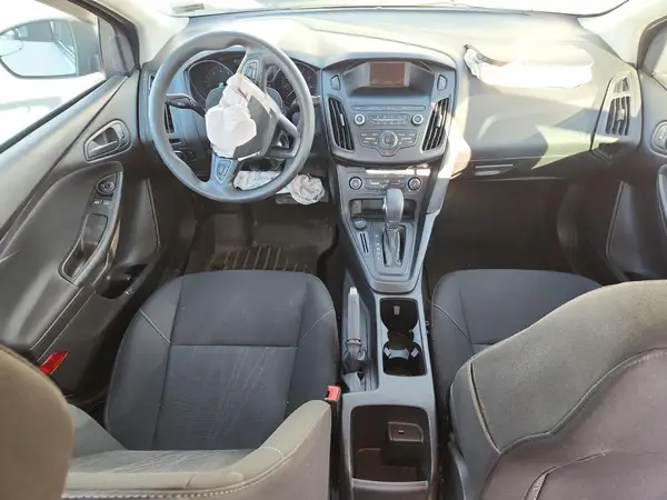 1FADP3E28JL318365 2018 FORD FOCUS - Image 8