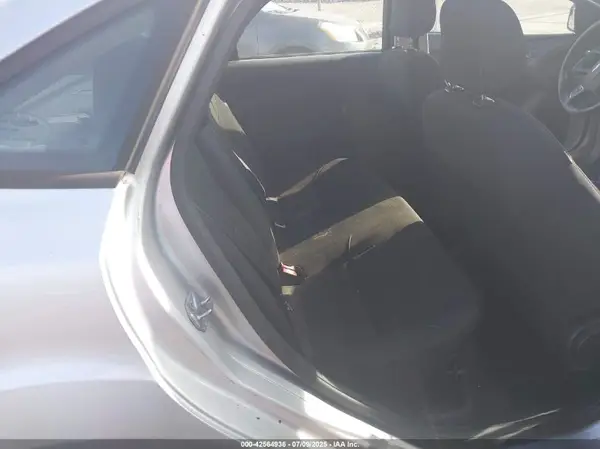 1FADP3E29GL298555 2016 FORD FOCUS - Image 8