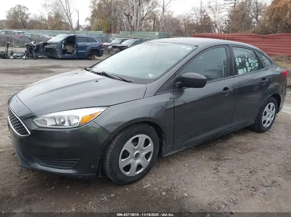 1FADP3E29GL354784 2016 FORD FOCUS - Image 2