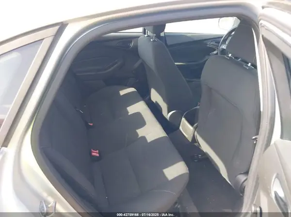 1FADP3E29GL360925 2016 FORD FOCUS - Image 8