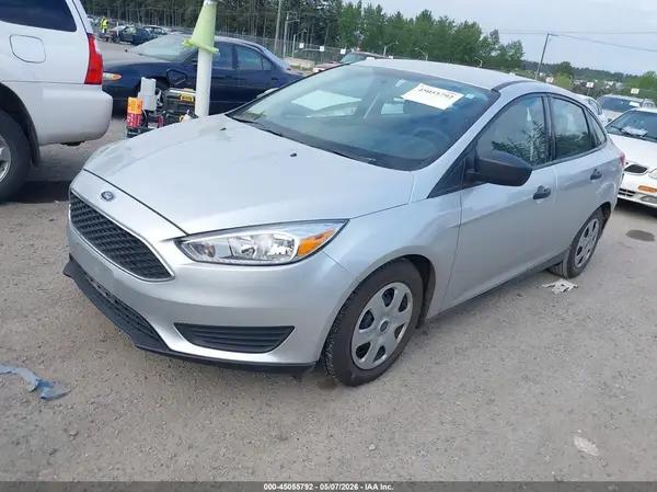 1FADP3E29GL363811 2016 FORD FOCUS - Image 2